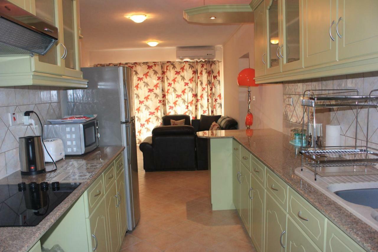 Residence Abrico Trou-aux-Biches Extérieur photo